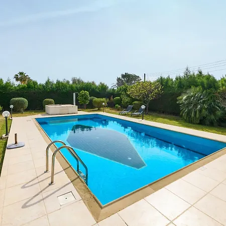 Anassa Privat Pool Near Villa *
